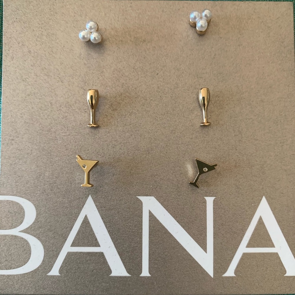 NWT Banana Republic earring set